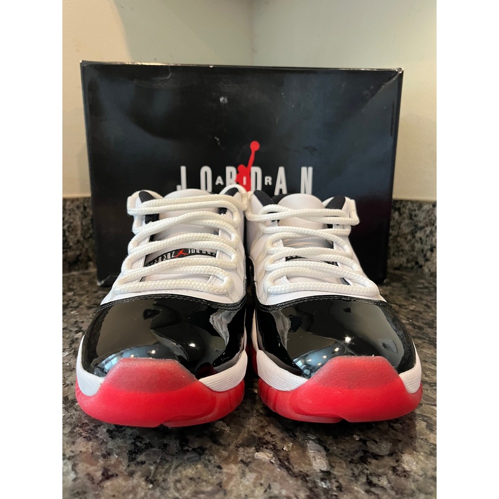 Jordan 11 Retro Low Concord Bred White Black Red AV2187-160 Mens Size 9 - Picture 2 of 10